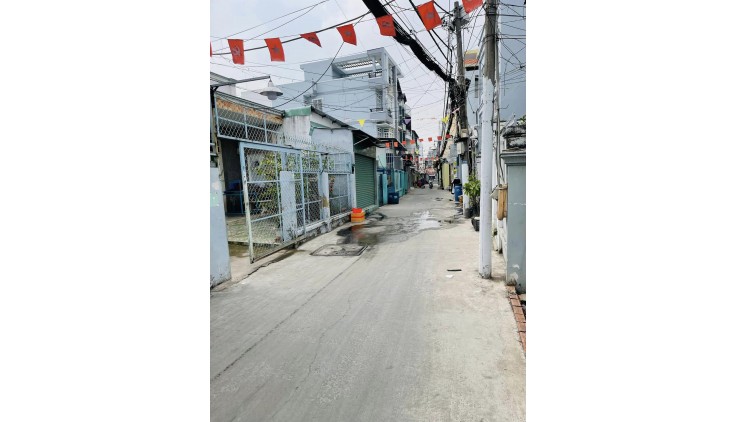 Bán nhà Bùi Minh Trực, 40m2, 4 tầng, 3PN, SHR, 3,7 tỷ TL chính chủ 0906993584